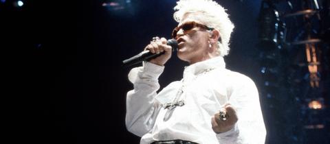 Billy Idol 1989 bei einem Konzert