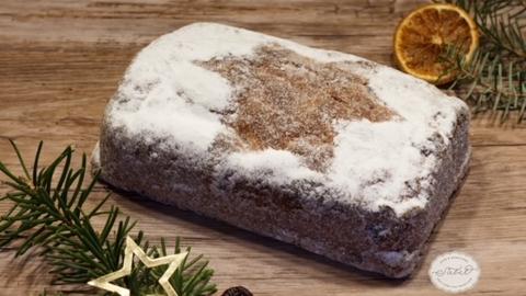 Cranberry-Mandel-Stollen