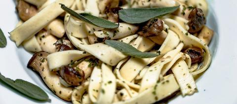 Pasta mit Salbei