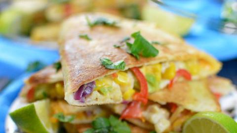 Bunte Chicken-Quesadillas von Katja Pieroth