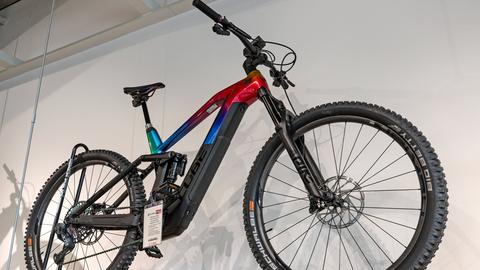 Ein E-Mountainbike