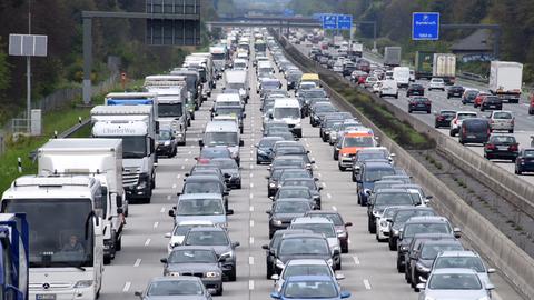 Mobilität in Hessen: Stau auf der A5