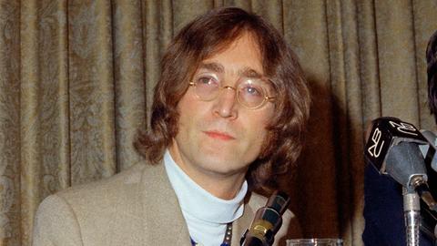 John Lennon 1968 in New York